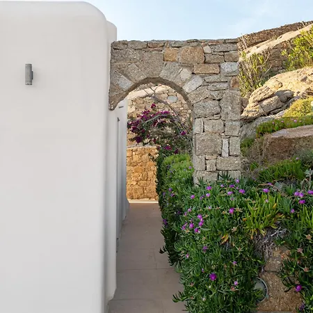 Etesians & Guest house