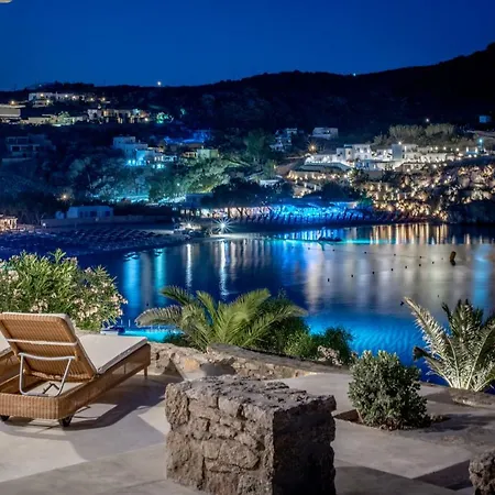 Etesians & Gæstehus