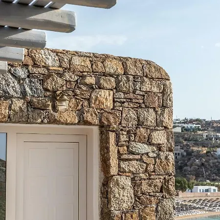 Etesians & Gæstehus 4*