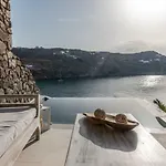 Etesians & Pensionat Super Paradise Beach (Mykonos)