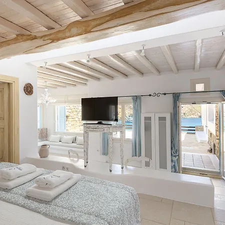 Etesians & Guest house