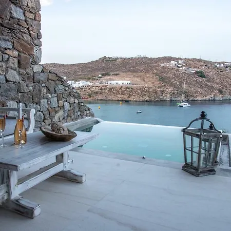 Etesians Suites&villas