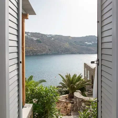 Etesians & Guest house 4*