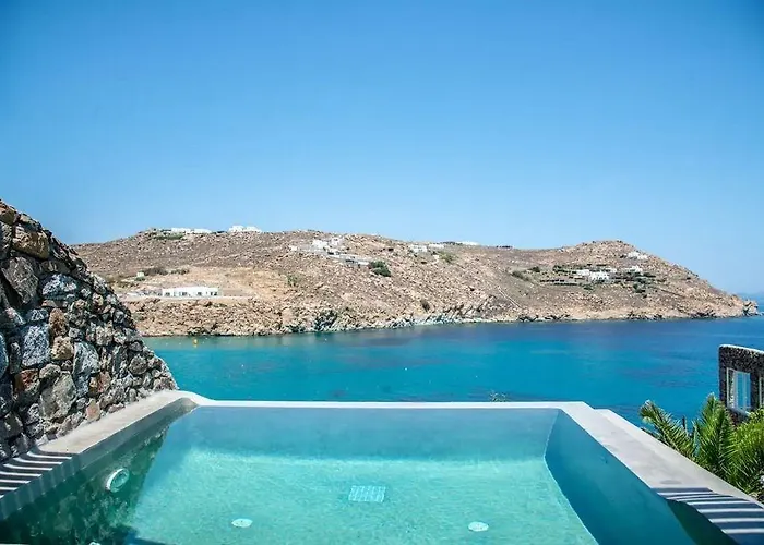 Maison d'hôtes Etesians Suites&villas Plage de Super Paradise