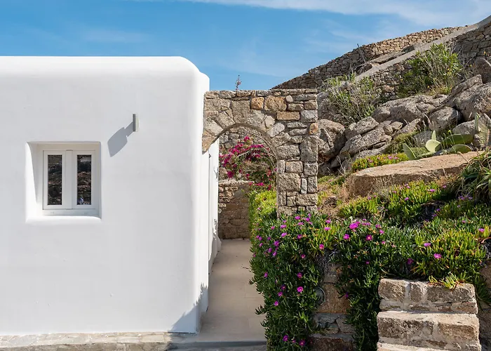 Guest house Etesians & 4*