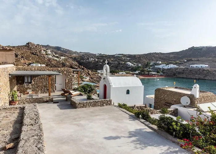 Guest house Etesians & 4*