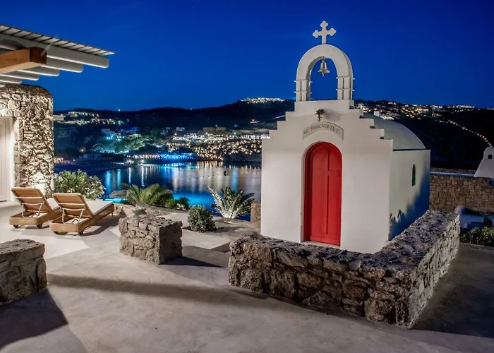 Etesians & Super Paradise Beach (Mykonos)