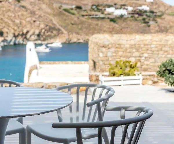 Etesians & Guest house 4*